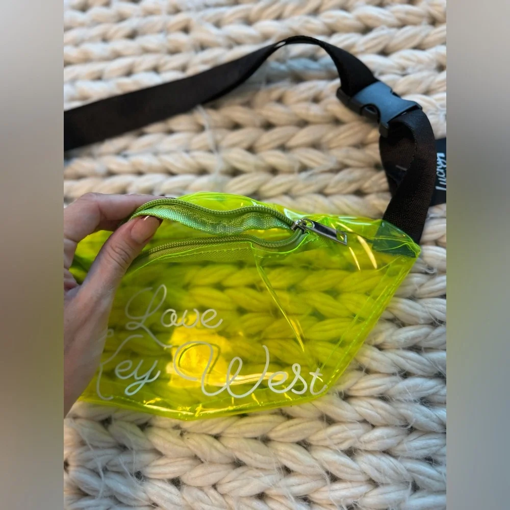 NWT Lucky 7 Brand Neon Yellow “Love key west” belt bag - never used